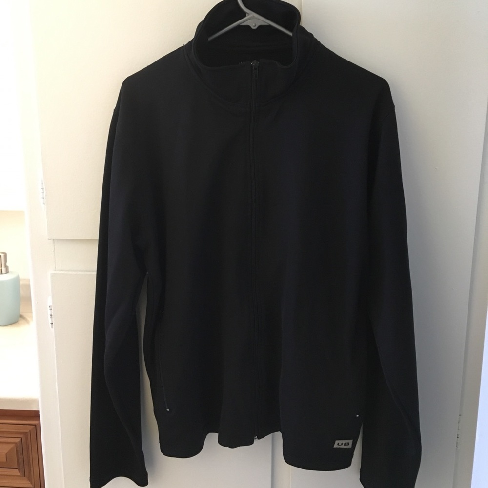 Men’s Urban Behavior full zip LS jacket.